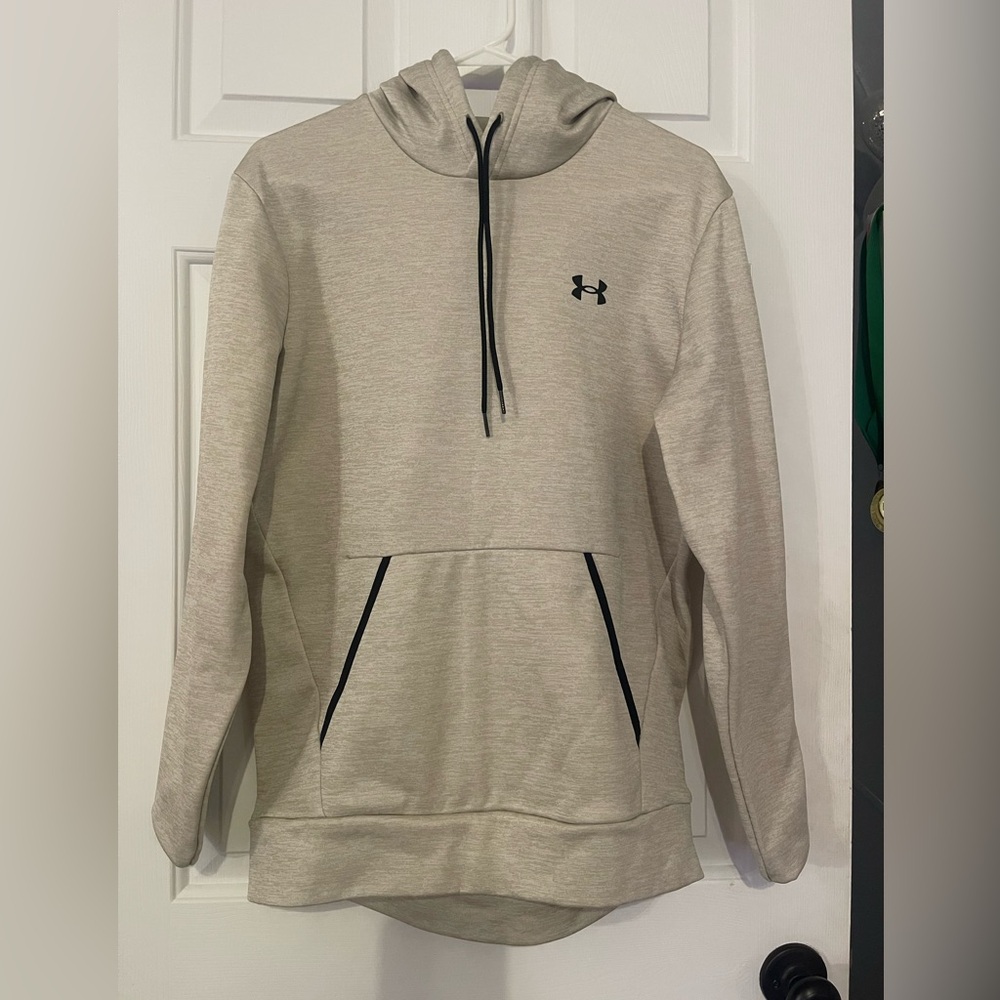 size small/medium under armour sweatshirt unisex